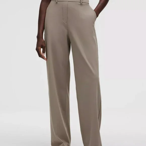 Daydrift High-Rise Straight-Leg Trouser Regular - Picture 4 of 10